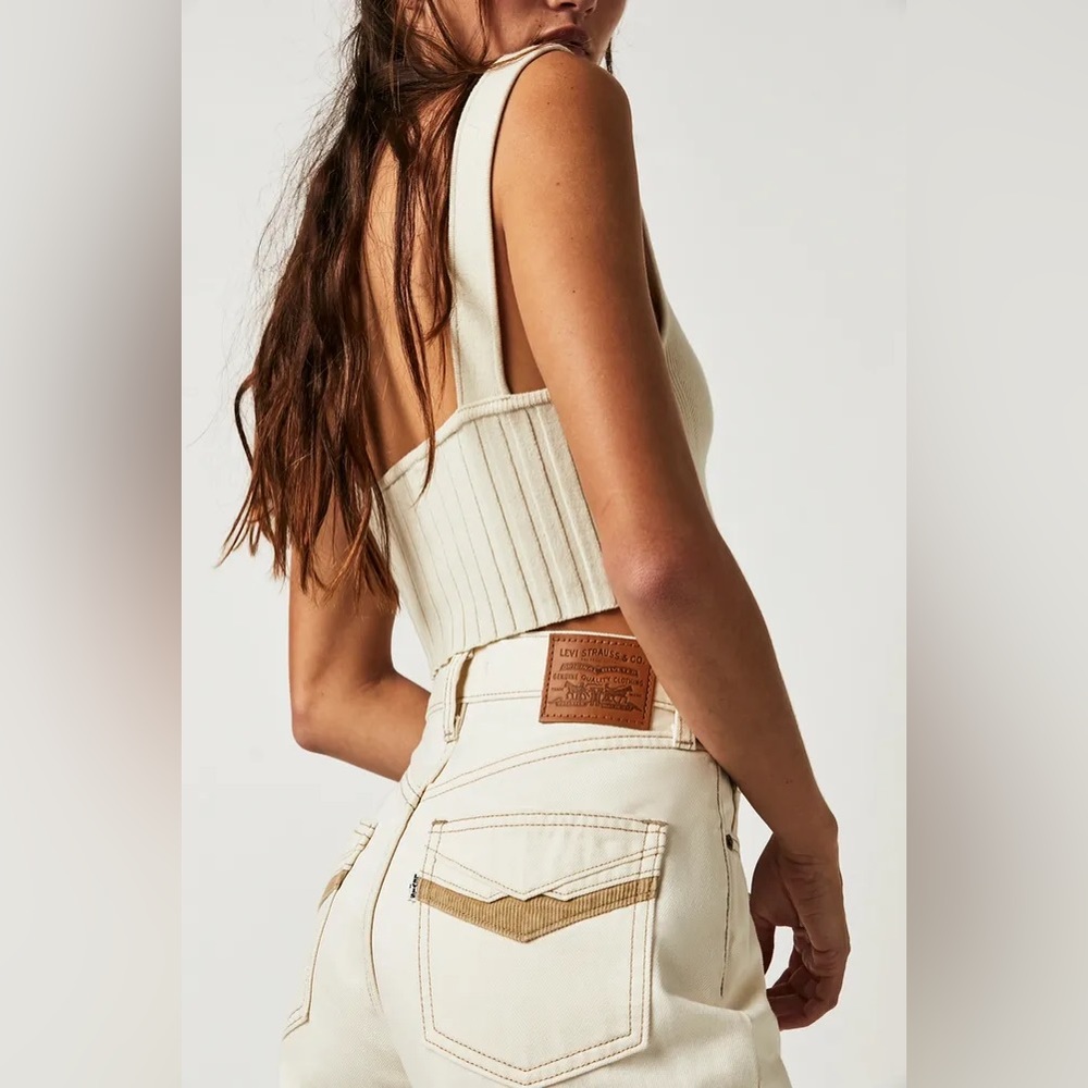 NWT Free People Levi’s Movin On 70s High Flare Jeans - Picture 3 of 7